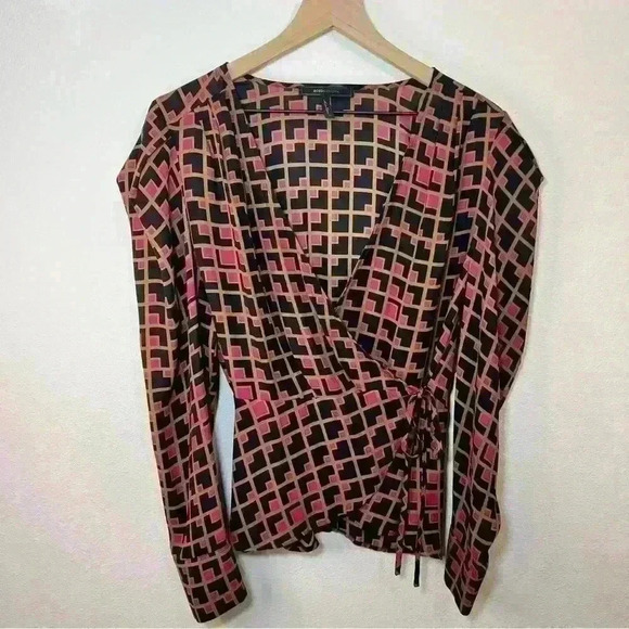 BCBGMaxAzria Surplice Blouse Long Sleeve Size Large - Picture 4 of 16